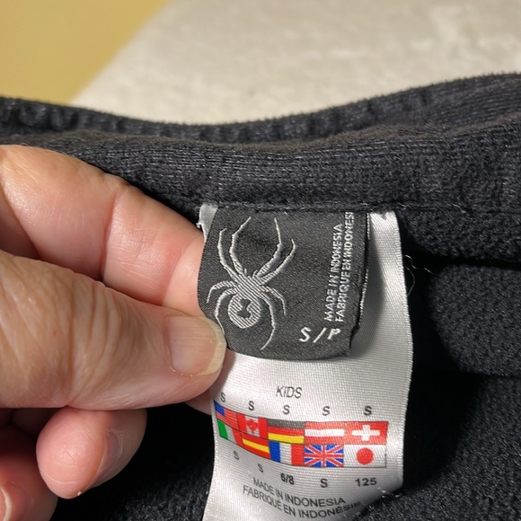 Jacket coat black, Spider web on back and spider on front, size S boy or girl - Picture 10 of 11